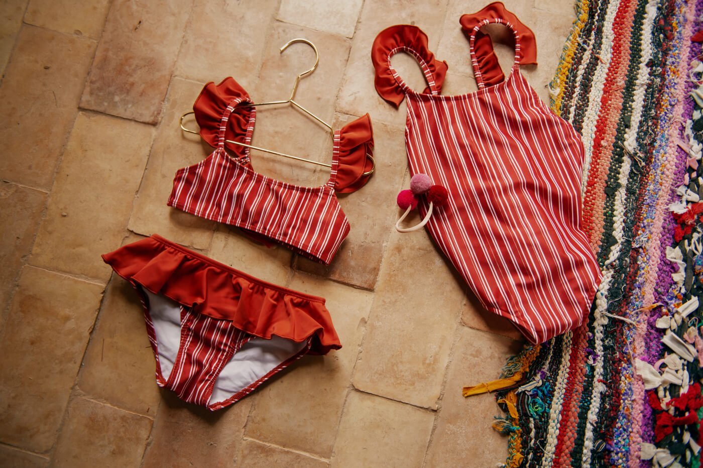 RIAD RED girls bathing suit