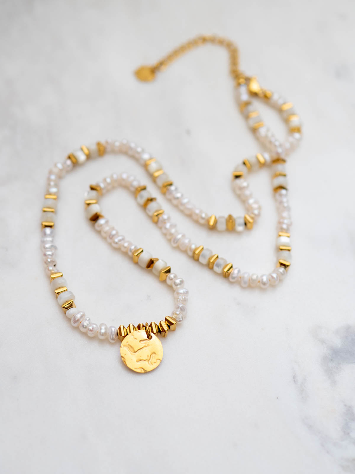 full moon NECKLACE - pearl & gold